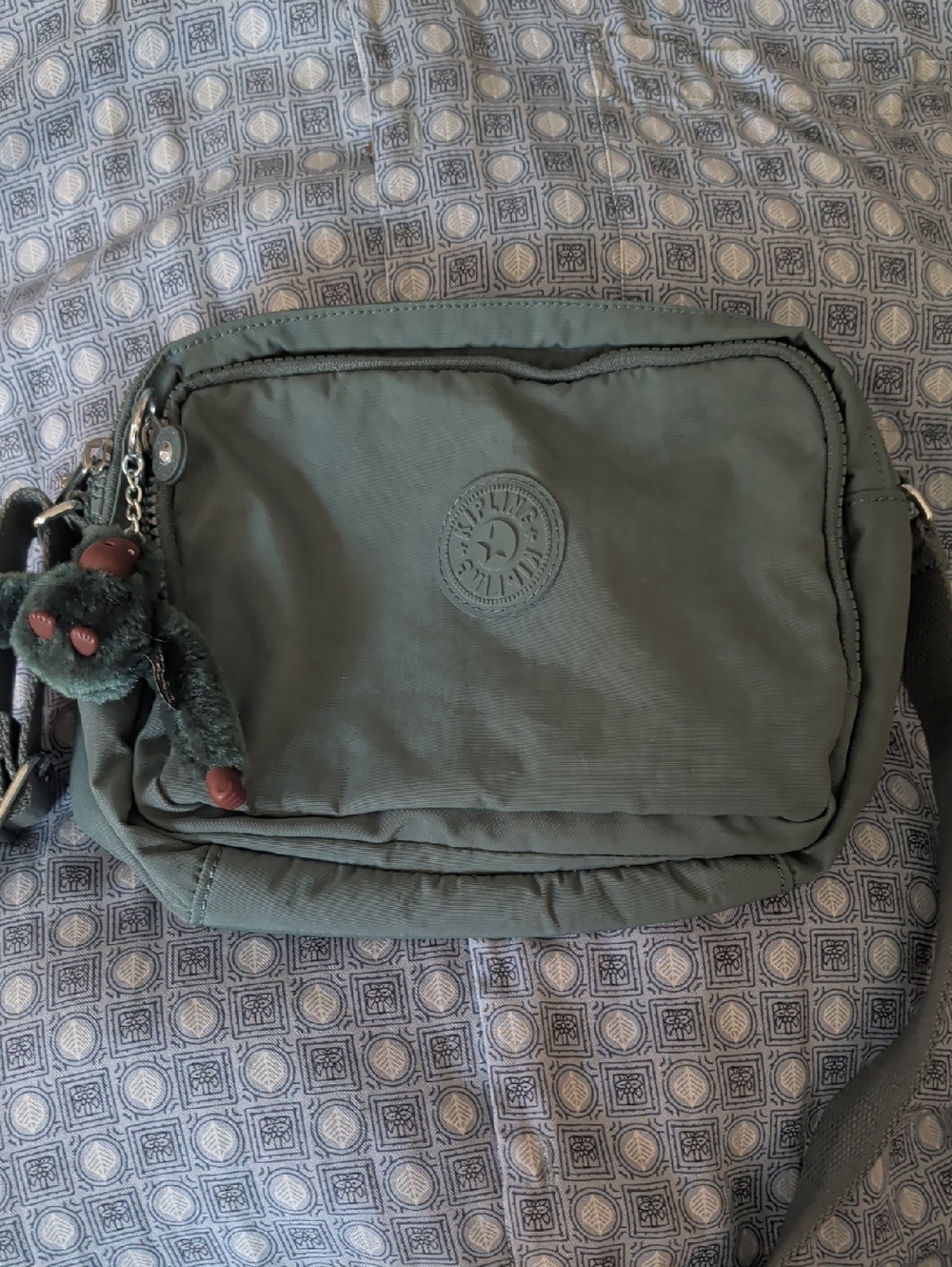 Kipling nylon purse